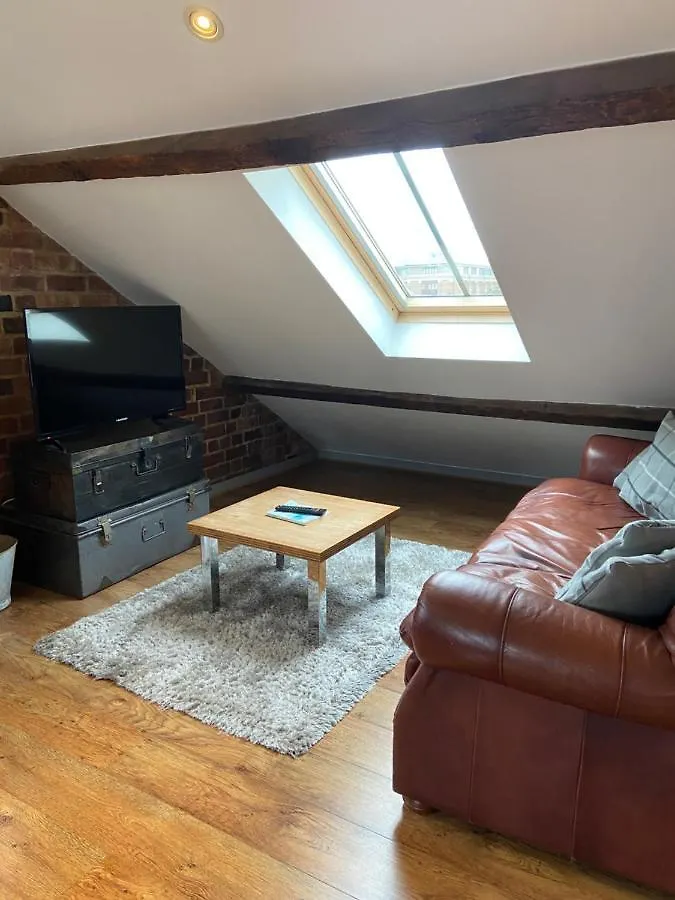 Victorian Penthouse Apartment Gloucester
