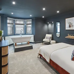https://book-it-and-stay-queenscliffe.yorkshirehotels.net